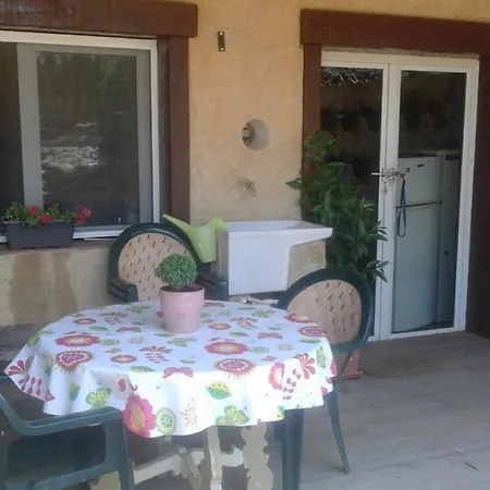 Jenot Casa rural Delfiá